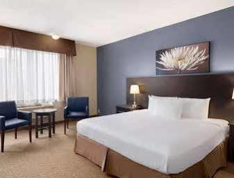 Days By Wyndham Montreal Airport Conference Centre